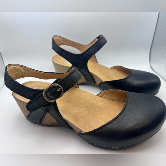 Dansko 8 EU 38 Tiffani Mary Jane Wedge Comfort Shoes Black Leather Worn 2 Times - Picture 1 of 8